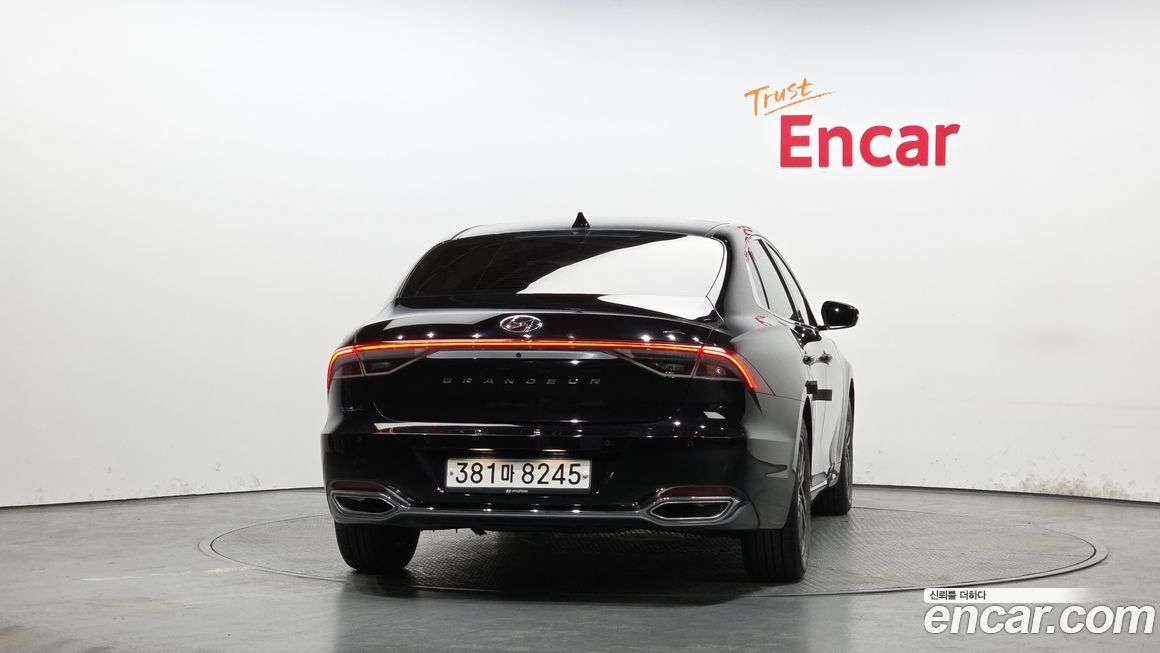 Hyundai Grandeur 2021