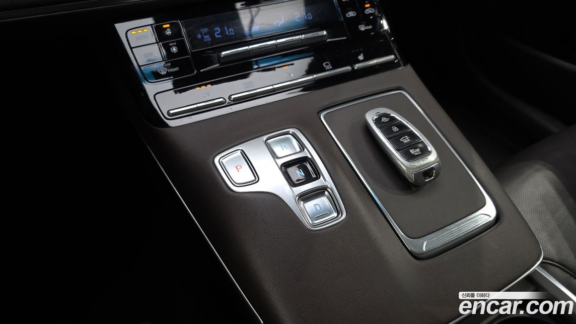 Hyundai Grandeur 2021