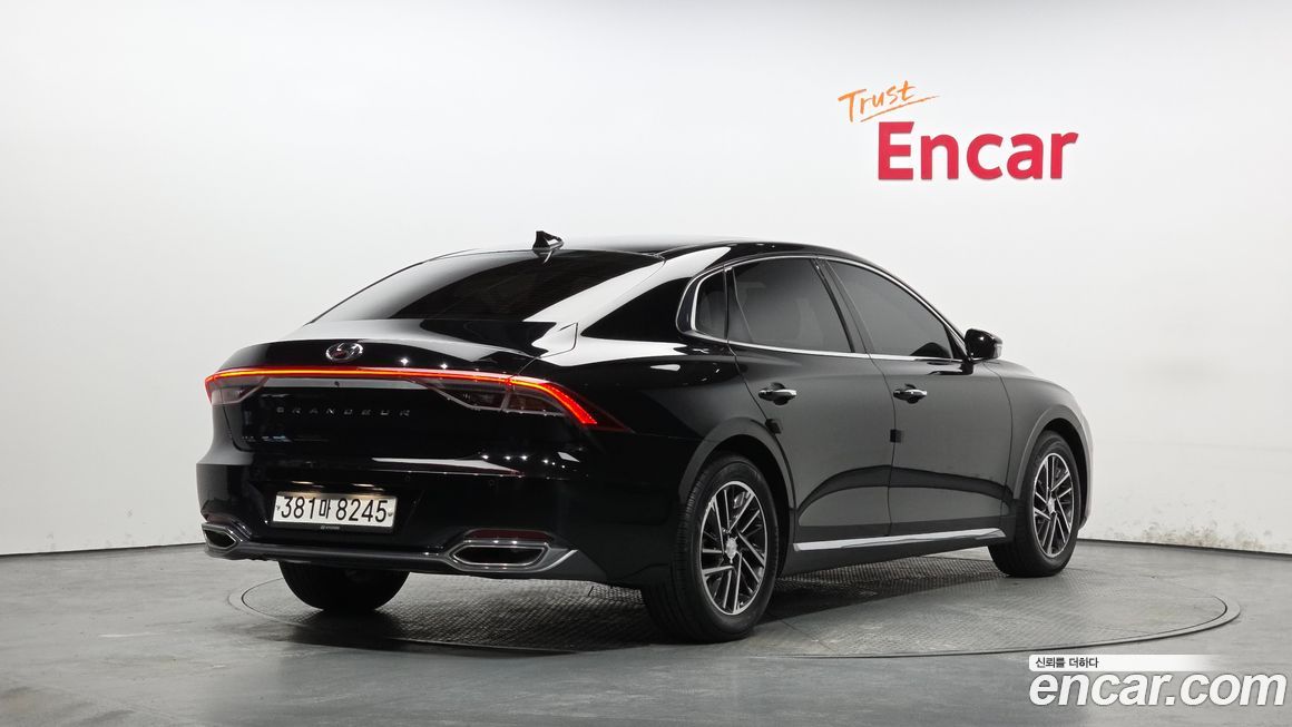 Hyundai Grandeur 2021