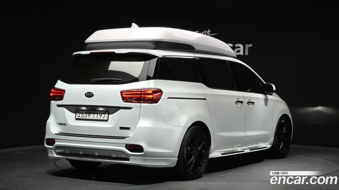 Kia Canival 2019