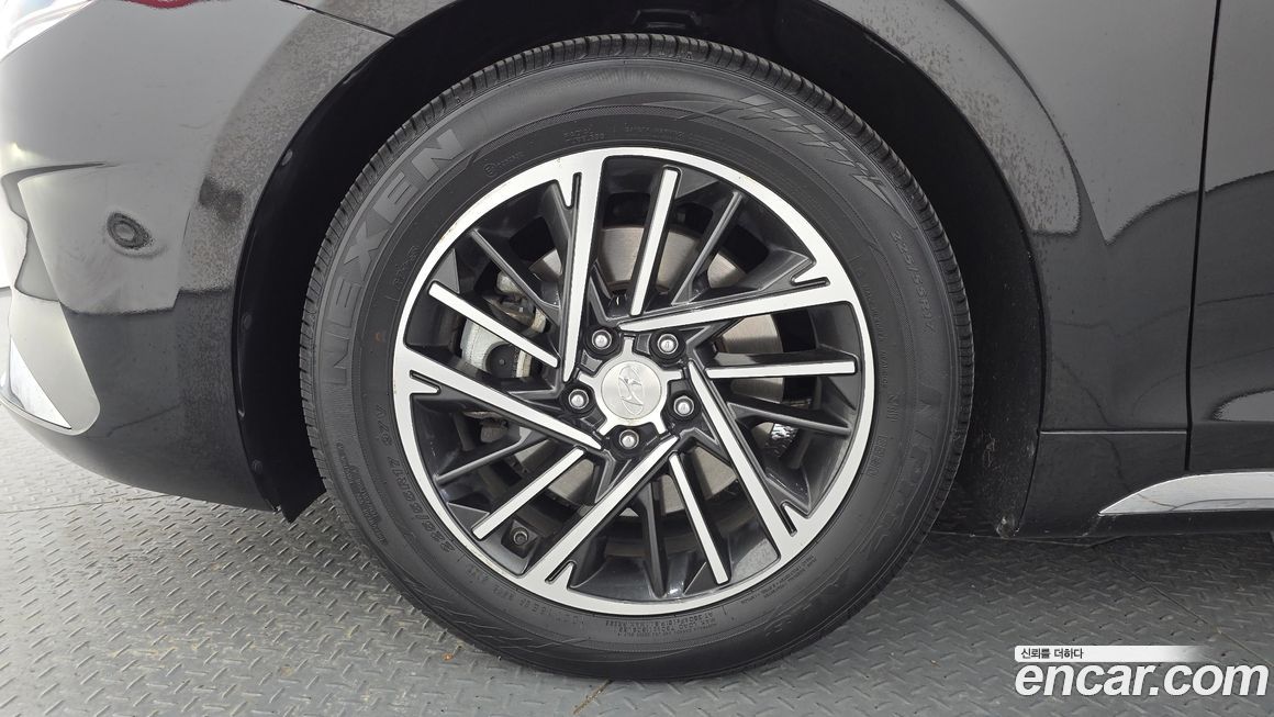 Hyundai Grandeur 2021