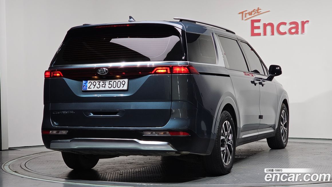 Kia Canival 2021