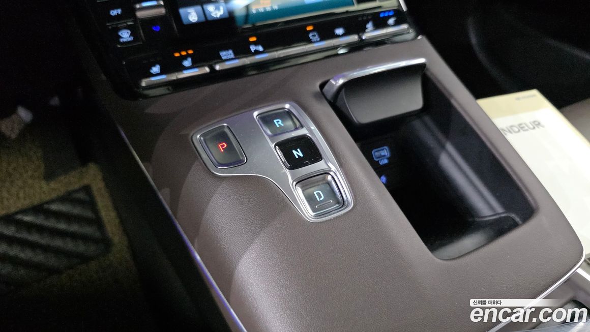 Hyundai Grandeur 2021