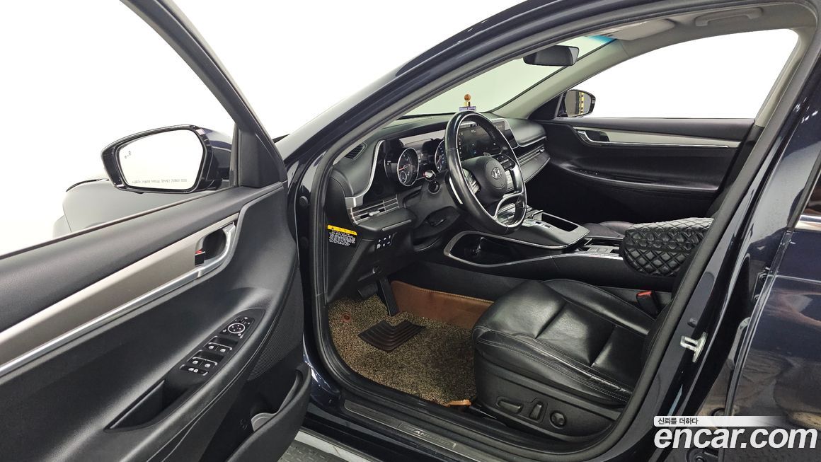 Hyundai Grandeur 2020