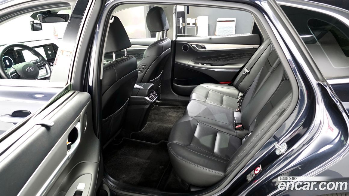 Hyundai Grandeur 2021