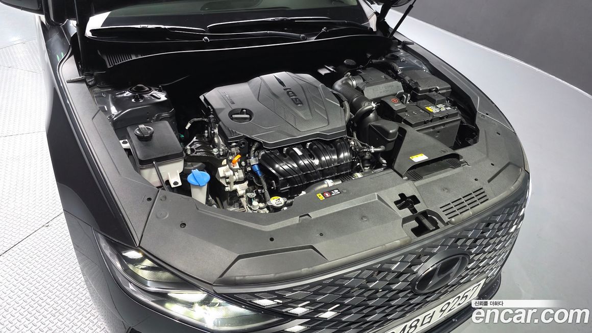 Hyundai Grandeur 2021