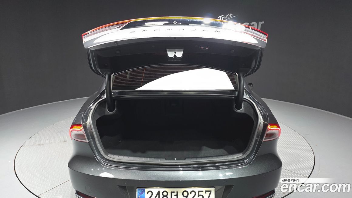 Hyundai Grandeur 2021