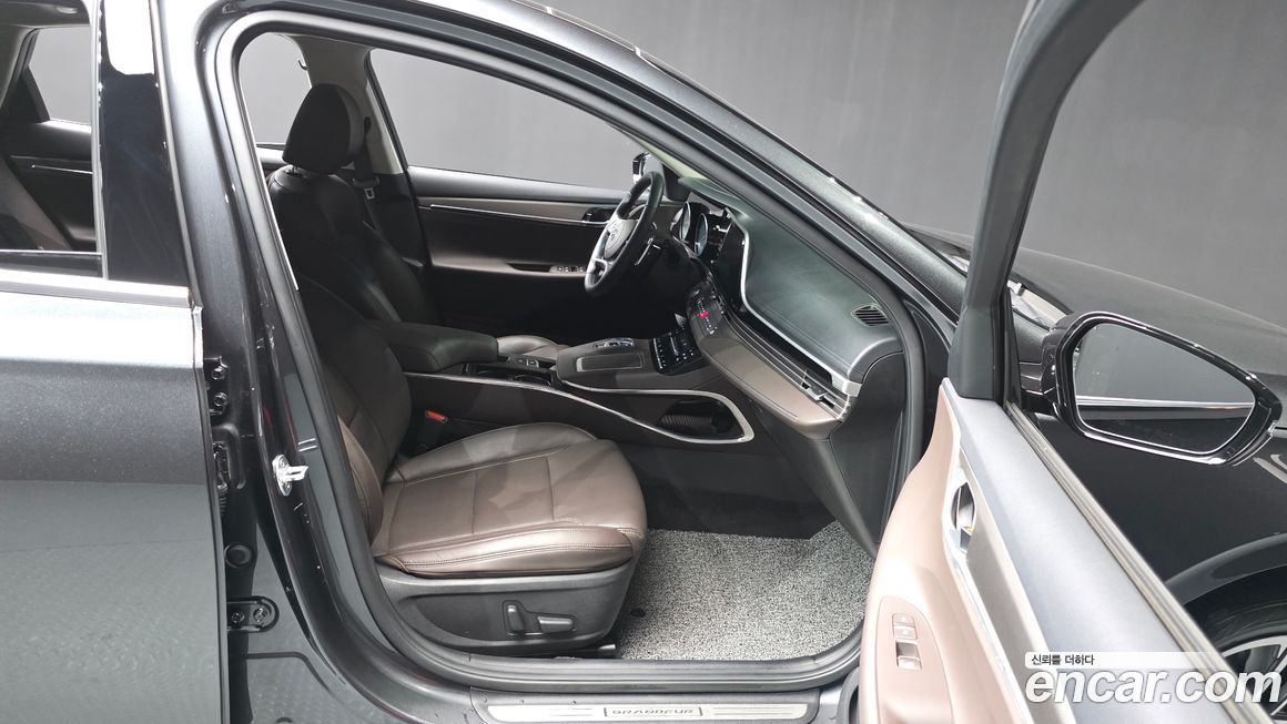 Hyundai Grandeur 2021