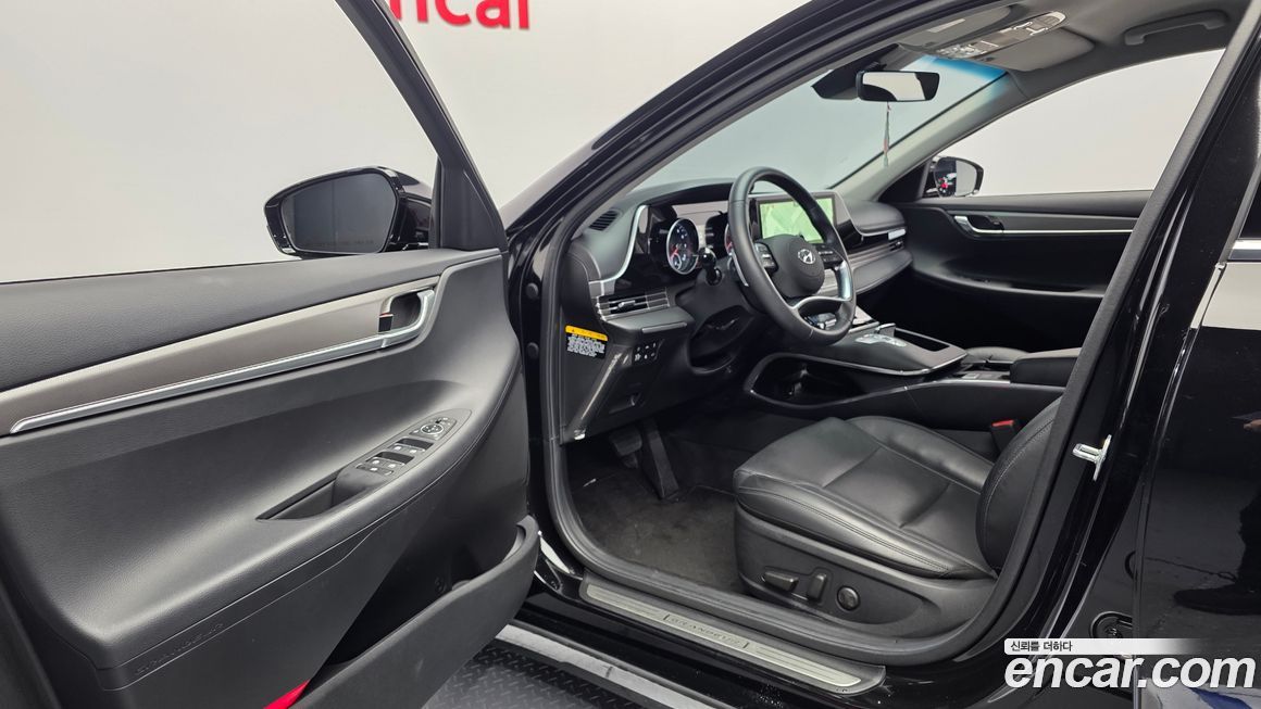 Hyundai Grandeur 2020