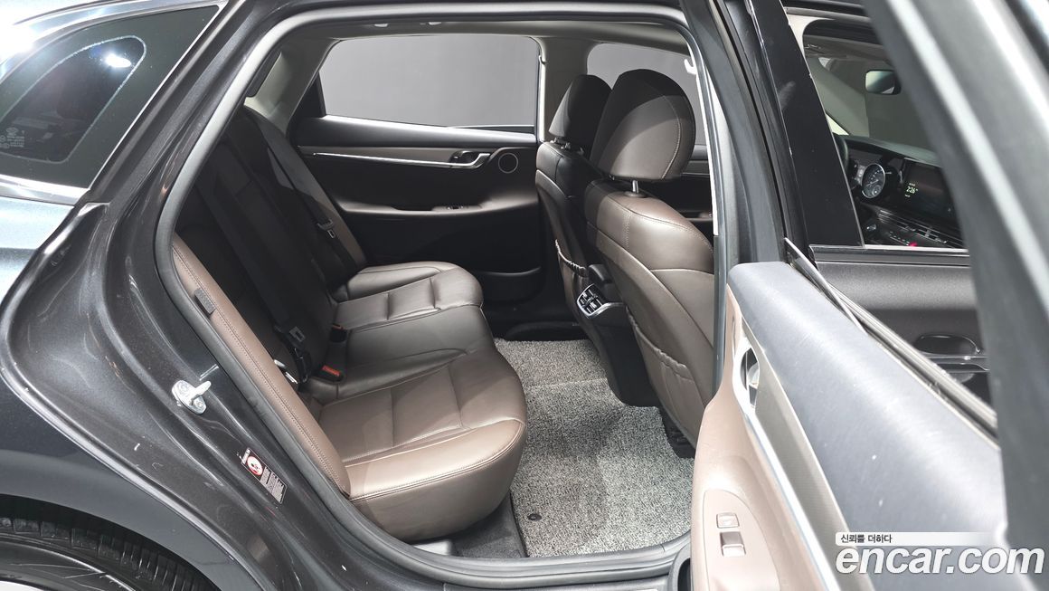 Hyundai Grandeur 2021