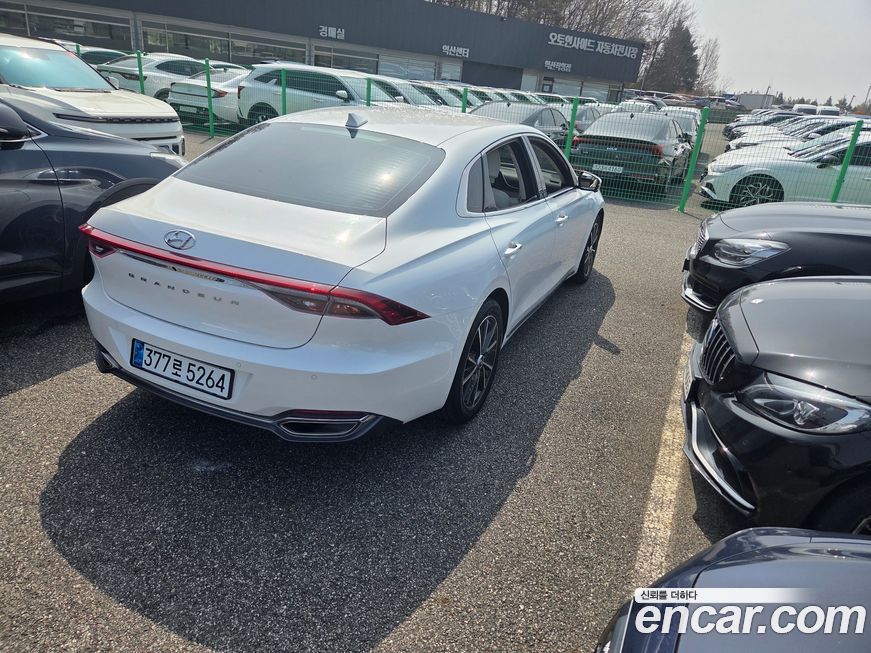 Hyundai Grandeur 2022