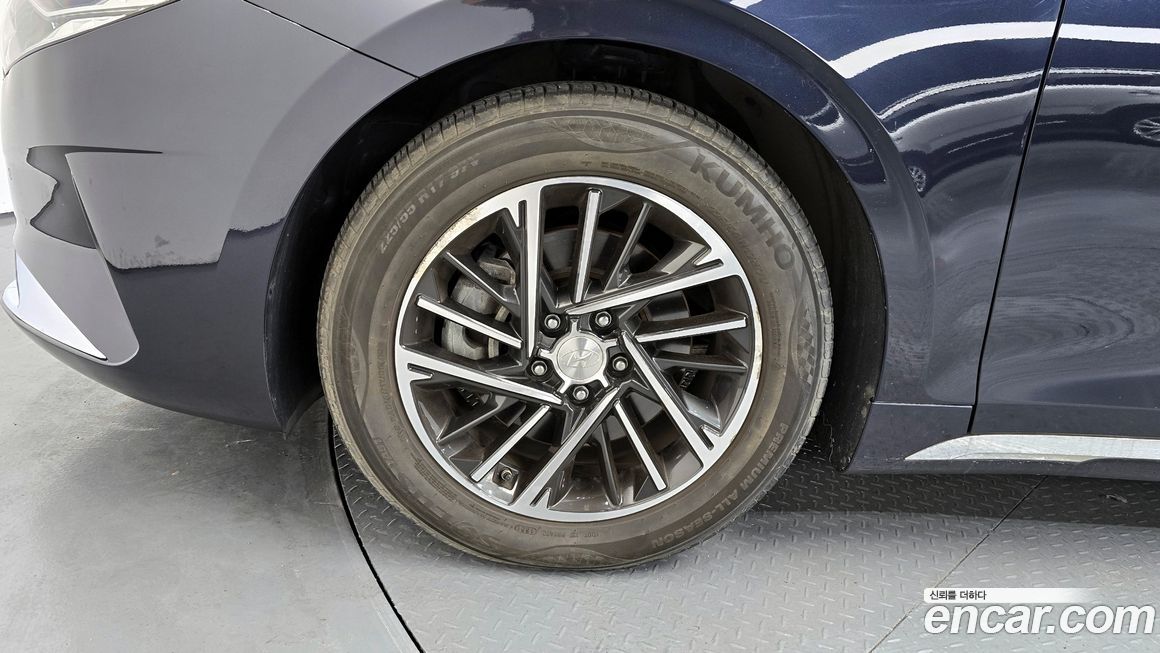 Hyundai Grandeur 2021