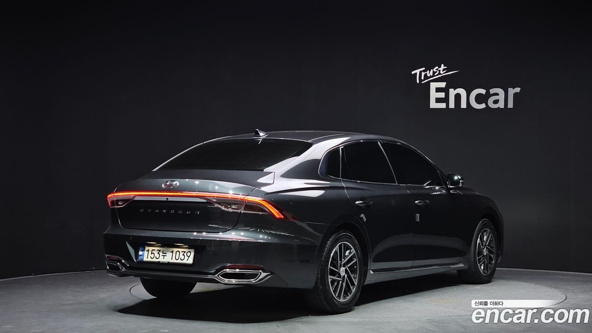 Hyundai Grandeur 2022