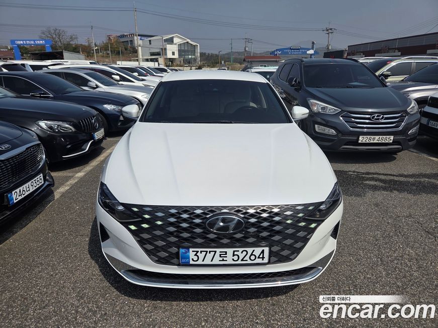 Hyundai Grandeur 2022
