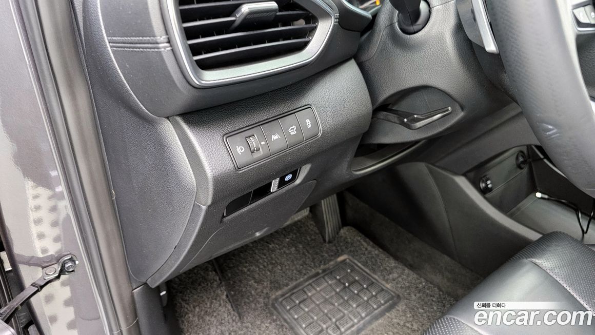 Hyundai Santafe 2022