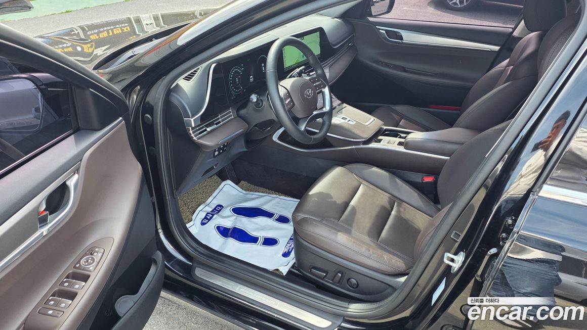 Hyundai Grandeur 2021