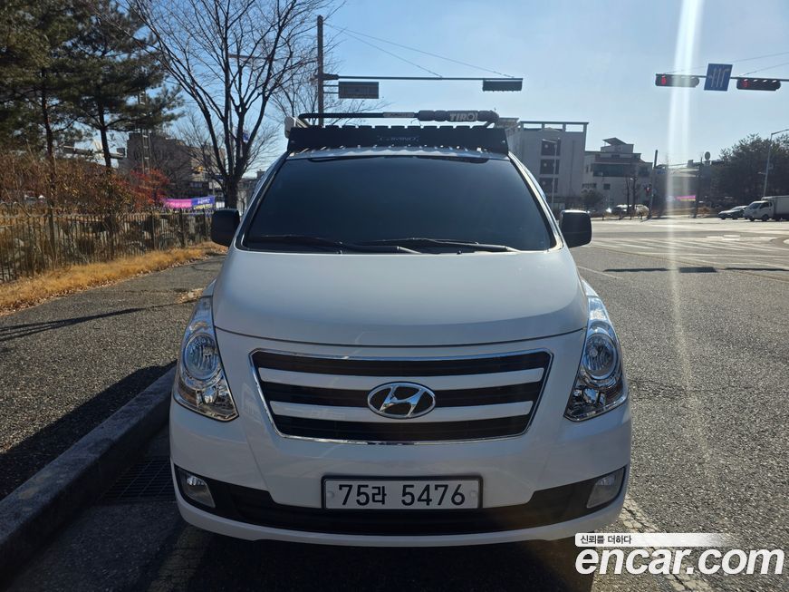 Hyundai Starex 2018