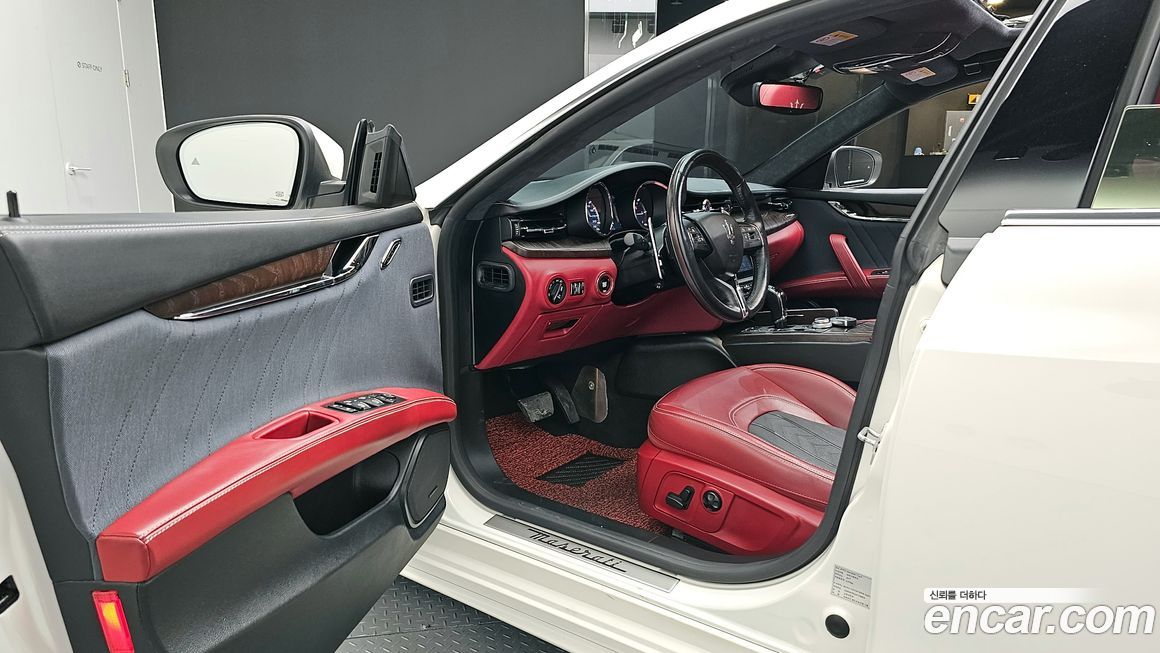 Maserati Quattroporte 2017