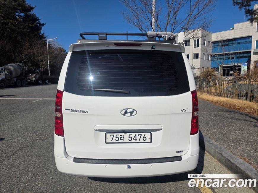Hyundai Starex 2018