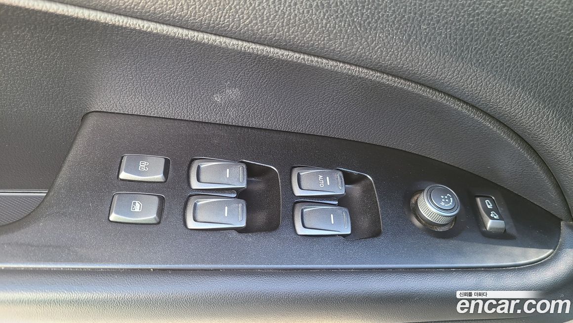 KG_Mobility_Ssangyong Rexton 2022