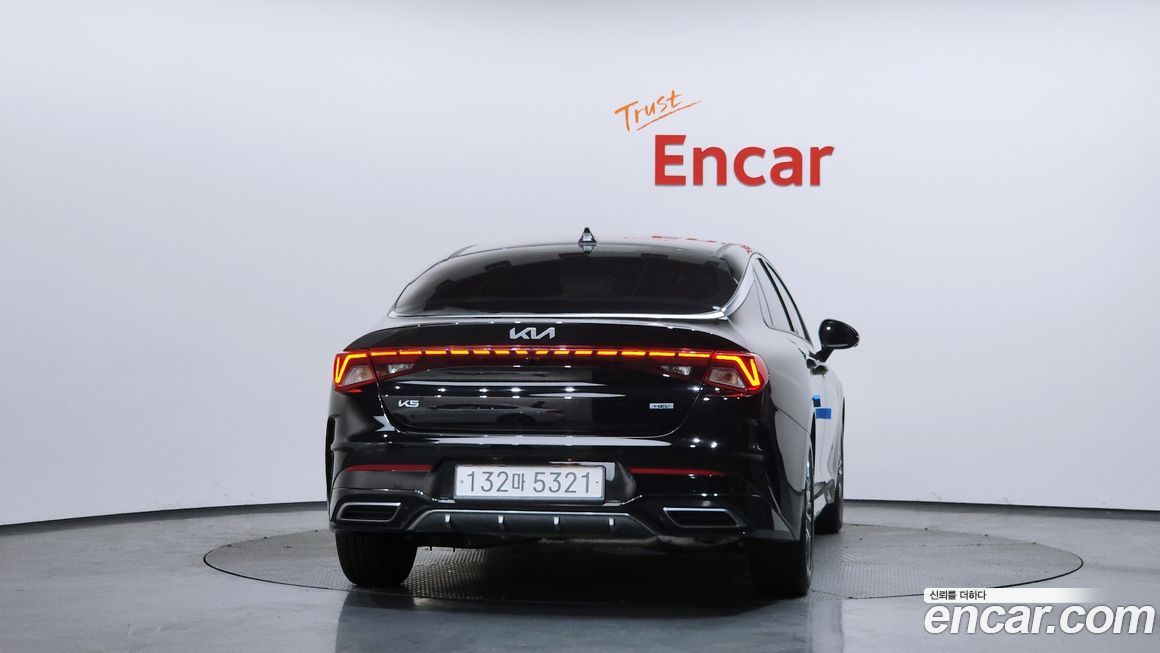 Kia K5 2023