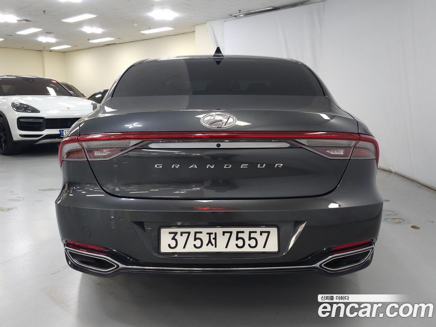 Hyundai Grandeur 2022