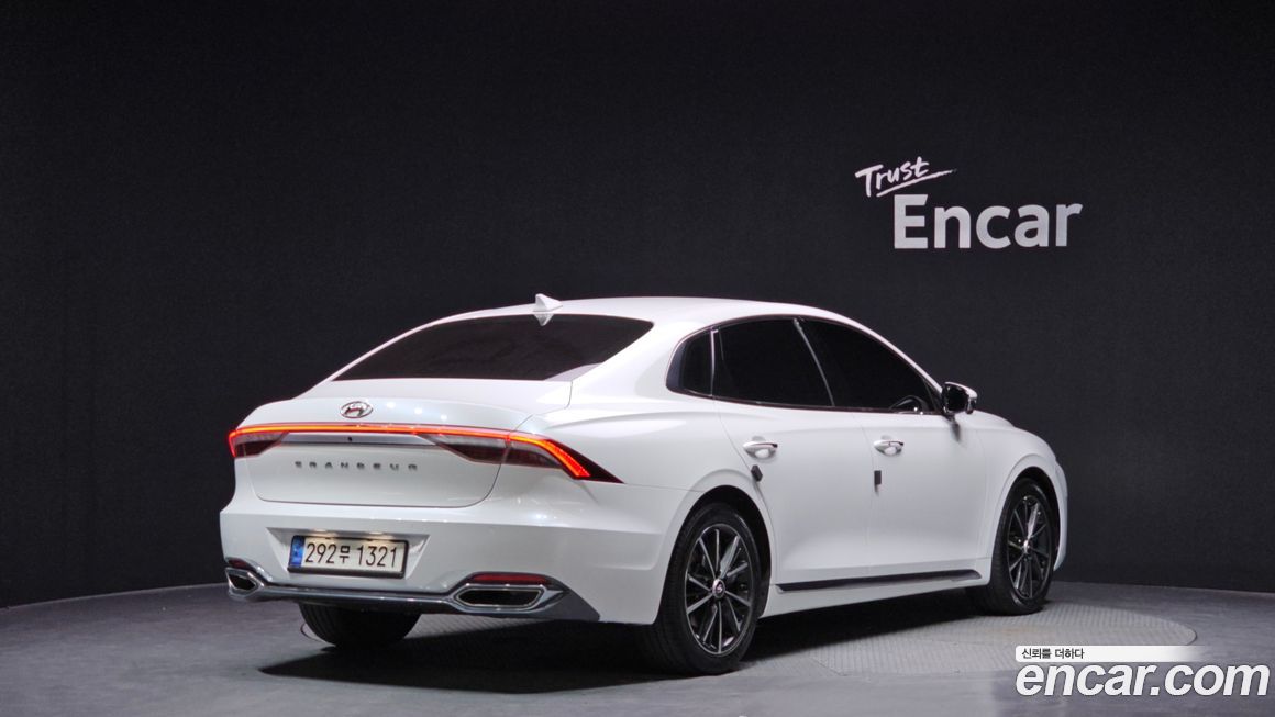 Hyundai Grandeur 2021