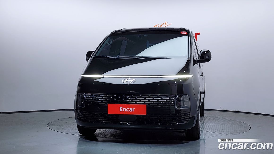 Hyundai Staria 2022
