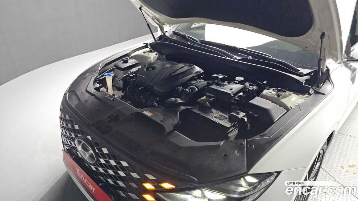 Hyundai Grandeur 2021