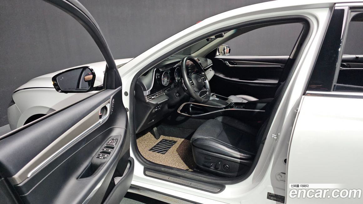 Hyundai Grandeur 2021