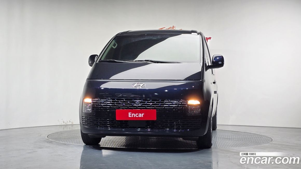 Hyundai Staria 2023