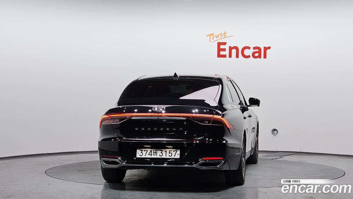 Hyundai Grandeur 2022