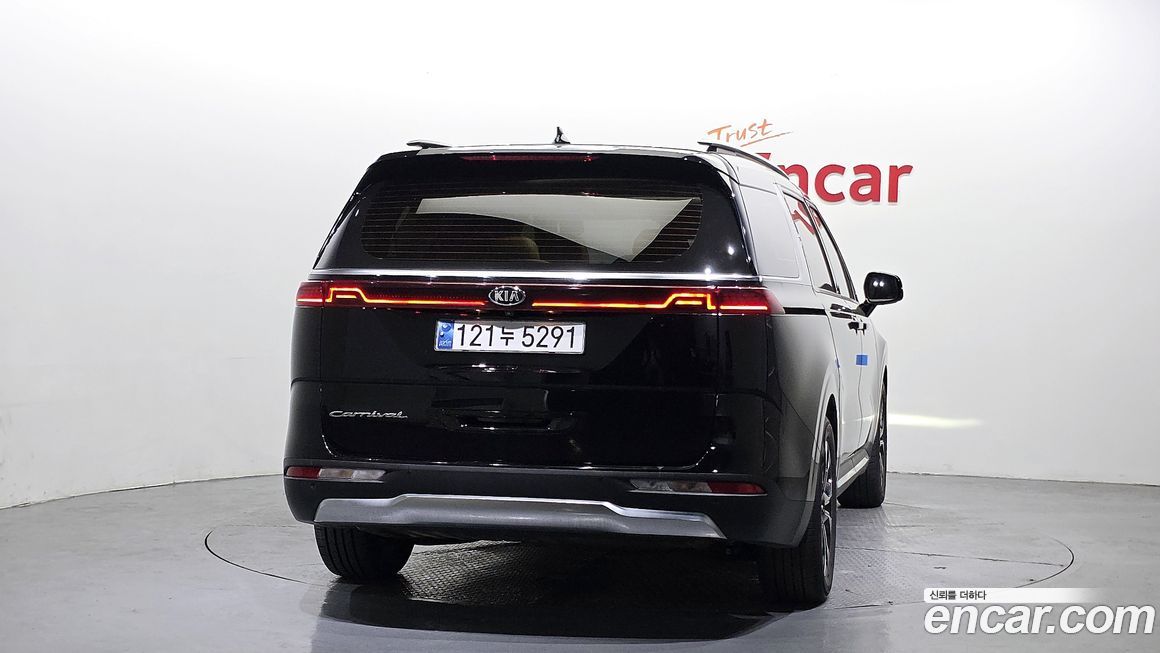 Kia Canival 2021