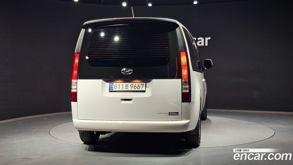 Hyundai Staria 2023