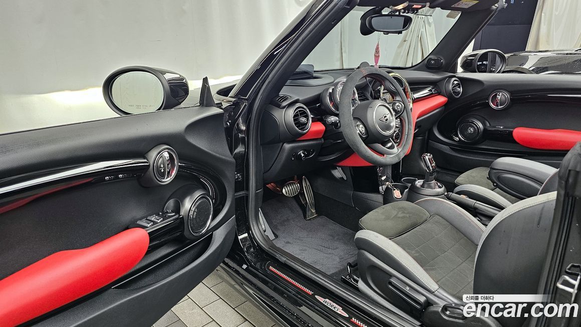 Mini Cooper Convertible 2020