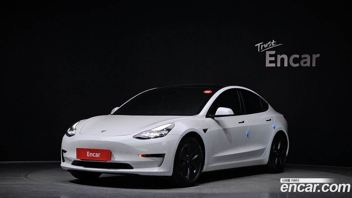 Tesla Model 3 2021