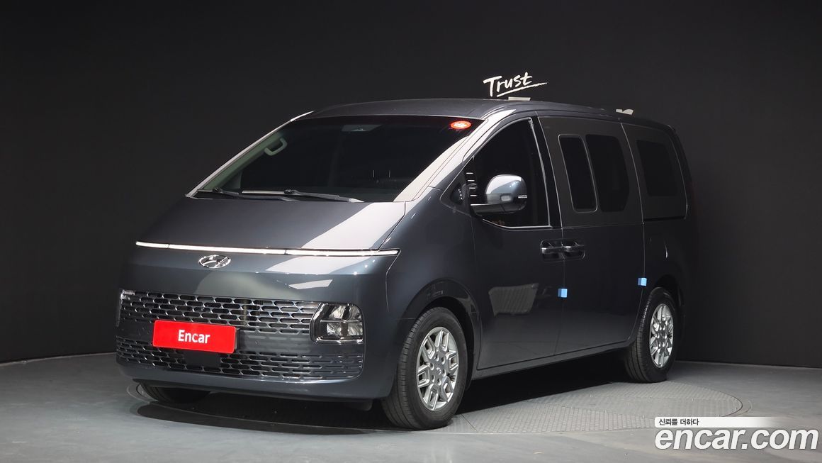 Hyundai Staria 2022