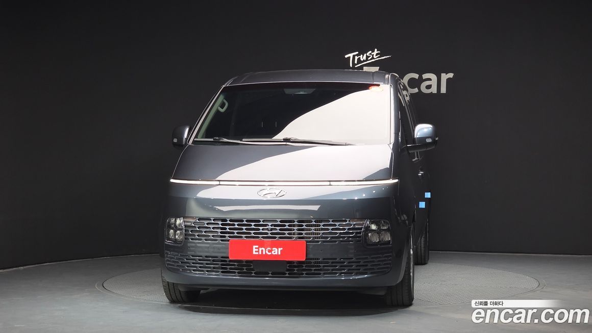 Hyundai Staria 2022