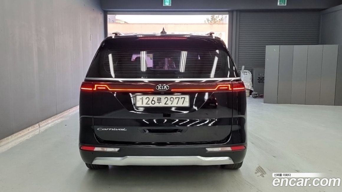 Kia Canival 2021