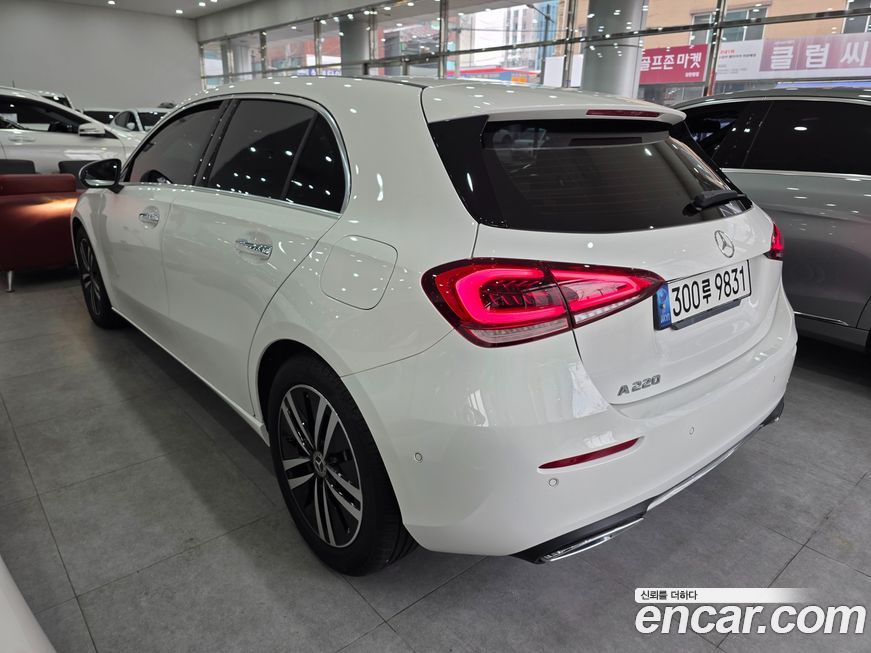 Mercedes-Benz A-Class 2022