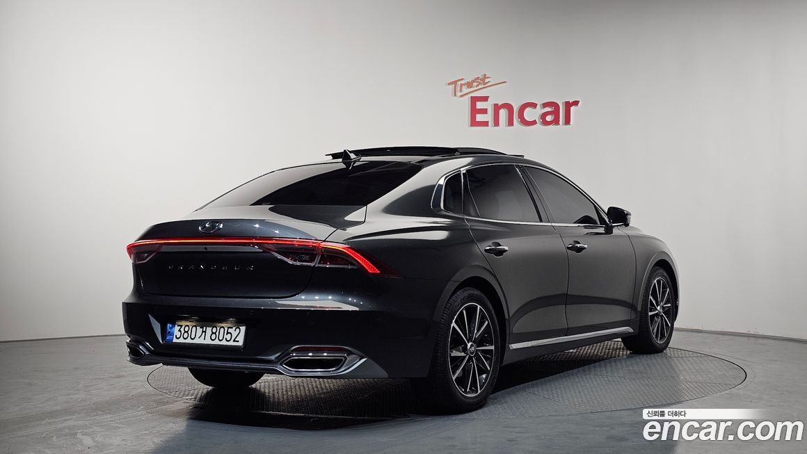 Hyundai Grandeur 2022