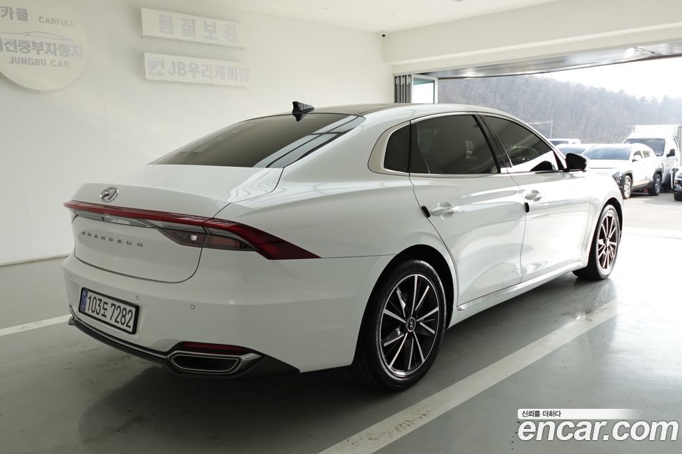 Hyundai Grandeur 2022