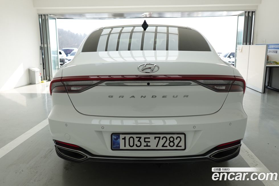 Hyundai Grandeur 2022