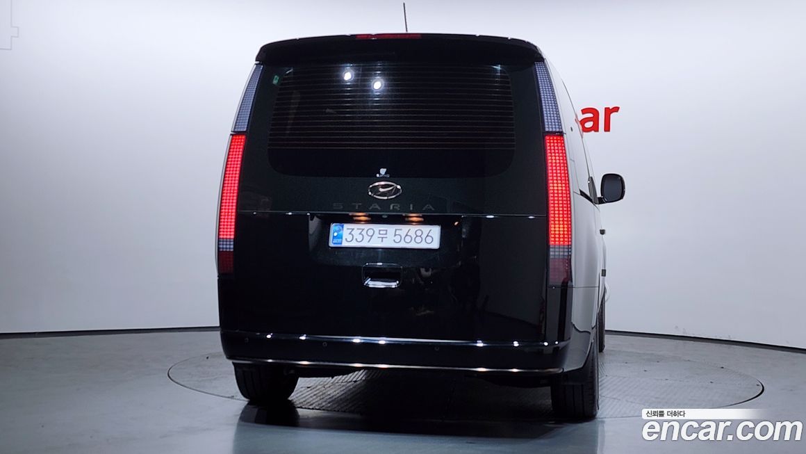 Hyundai Staria 2022