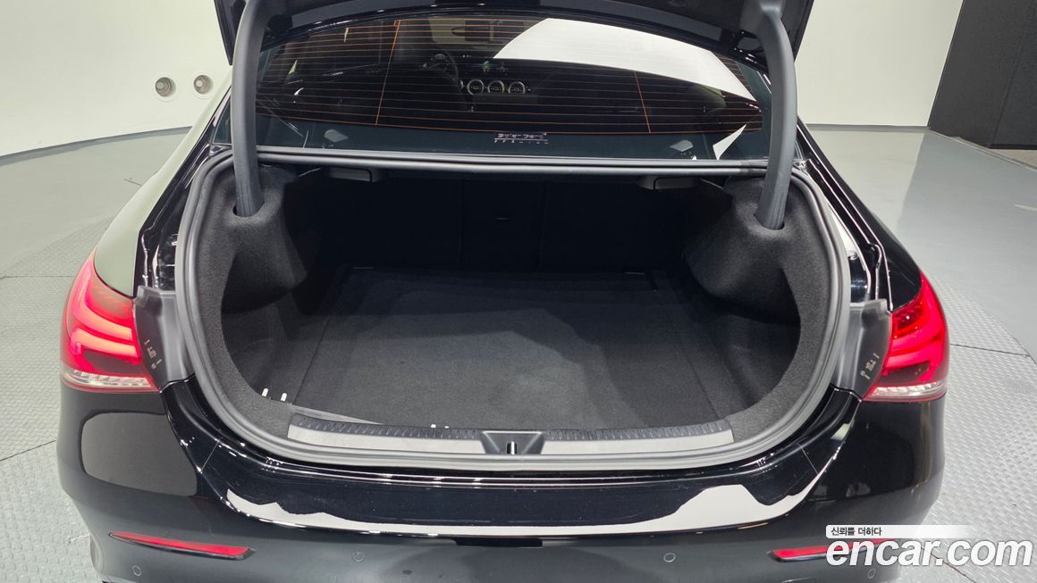 Mercedes-Benz A-Class 2021