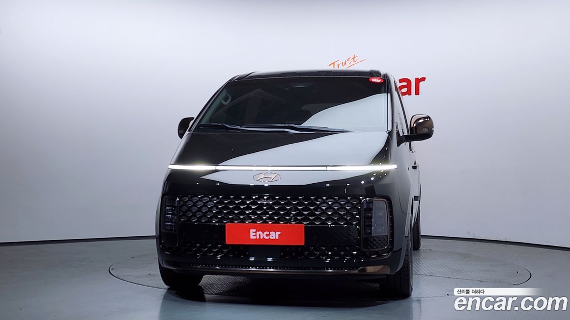 Hyundai Staria 2022