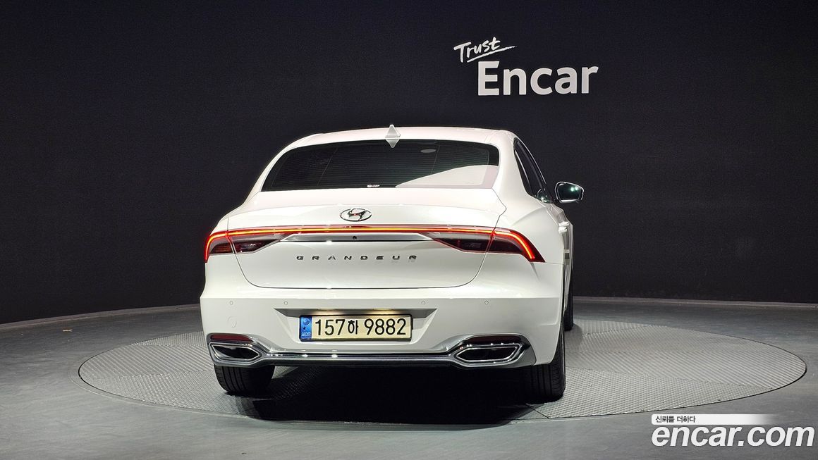 Hyundai Grandeur 2022