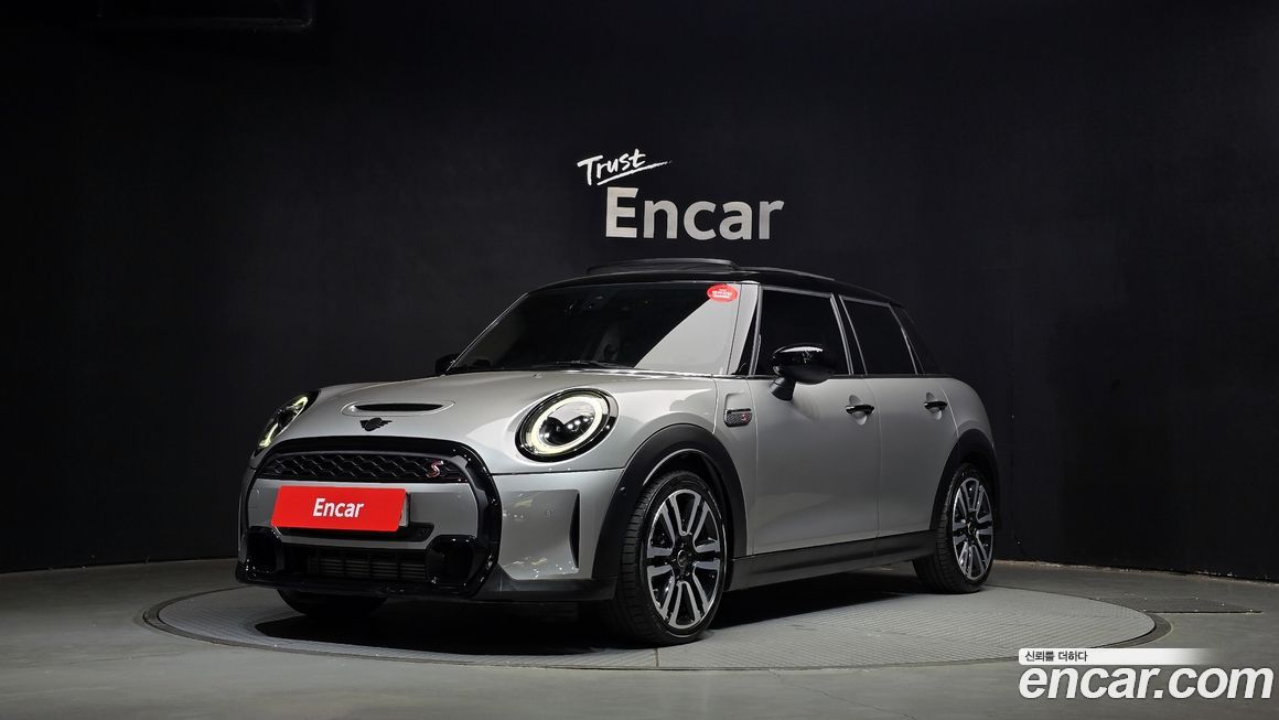 Mini Cooper 2024