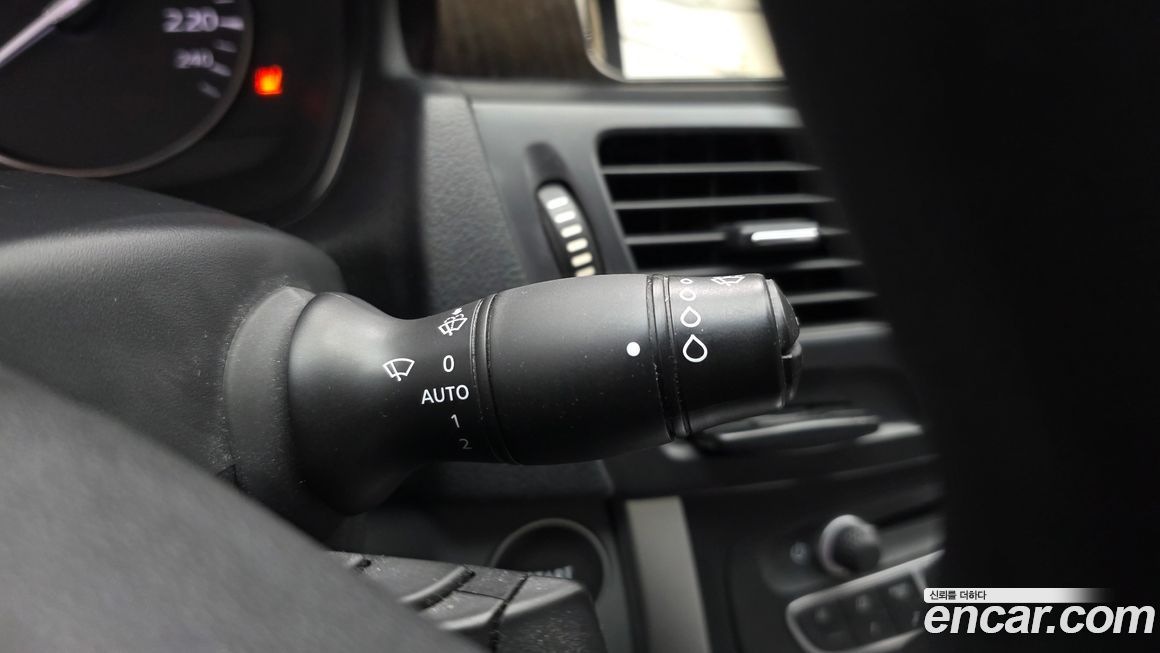 Renault-KoreaSamsung SM5  2010