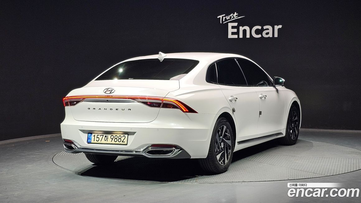 Hyundai Grandeur 2022